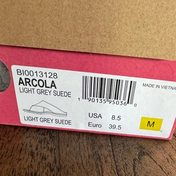 Bionica Suede Sandals - Picture 5 of 5